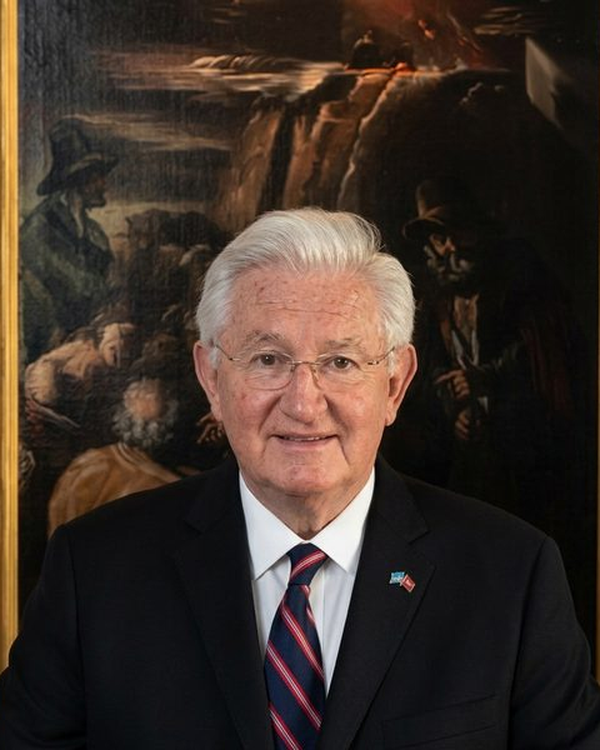 Dr. Paul Beresford-Hill